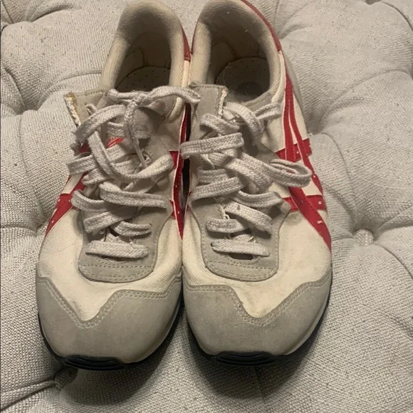 Asics White and Red Sneakers - Picture 2 of 3